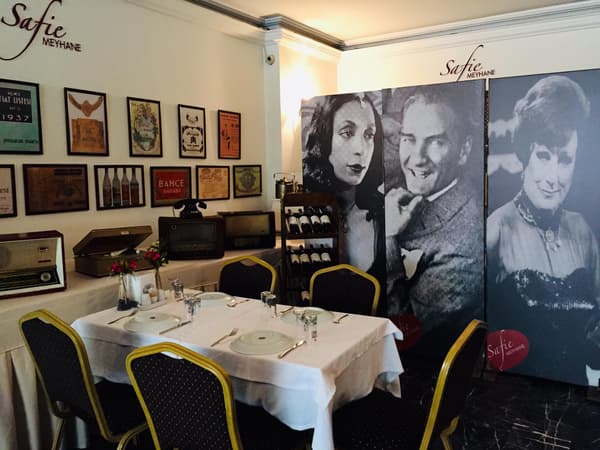 Safie Meyhane - 5. Fotoğraf Safie Meyhane - 5. Fotoğraf