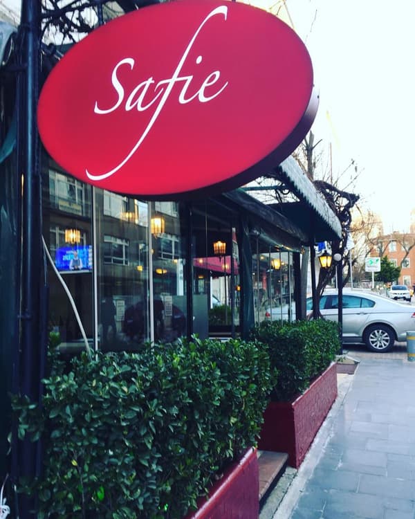 Safie Meyhane - 6. Fotoğraf
